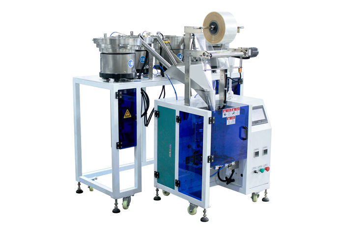 Four disk packaging machine